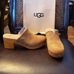 New in box Ugg shoes